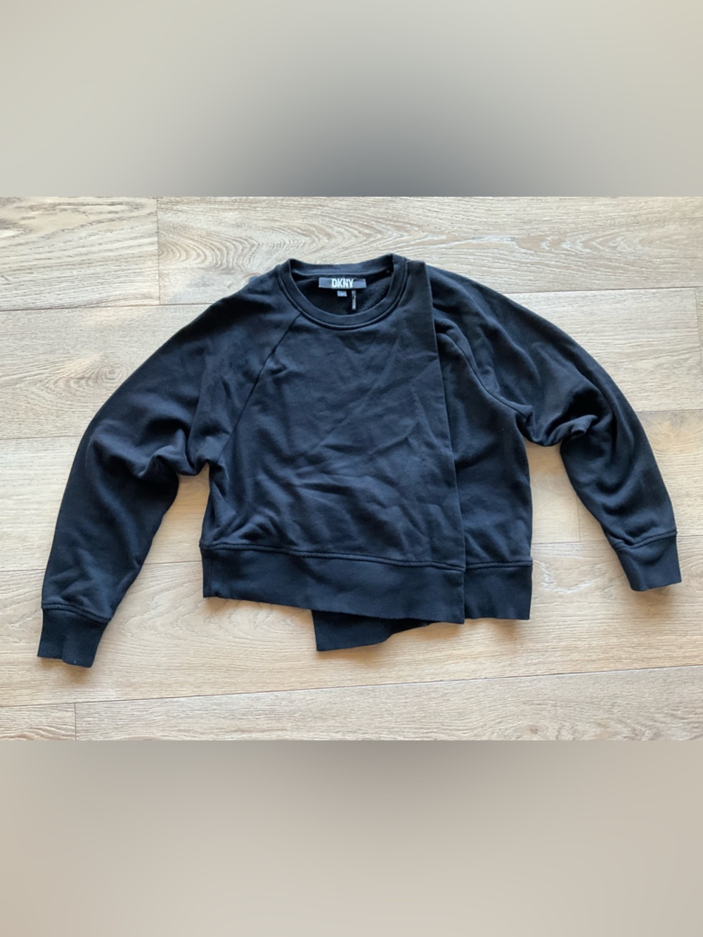 DKNY Black Pullover Sweatshirt